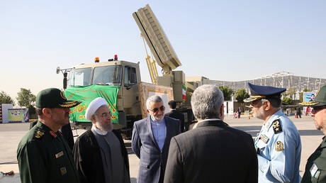 FILE PHOTO An early model of Bavar 373 air defense missile system displayed in Tehran, Iran. 2016. © AFP