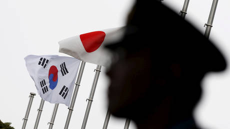 Japan slams South Korea&rsquo;s decision to scrap intel-sharing as &lsquo;completely mistaken response&rsquo;