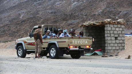 Yemen govt troops storm Aden, seize airport from southern separatists &ndash; officials