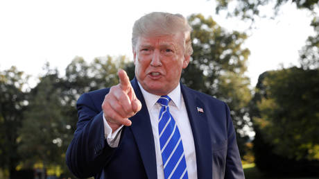 China response to Hong Kong would be &lsquo;much more violent&rsquo; without US trade talks - Trump