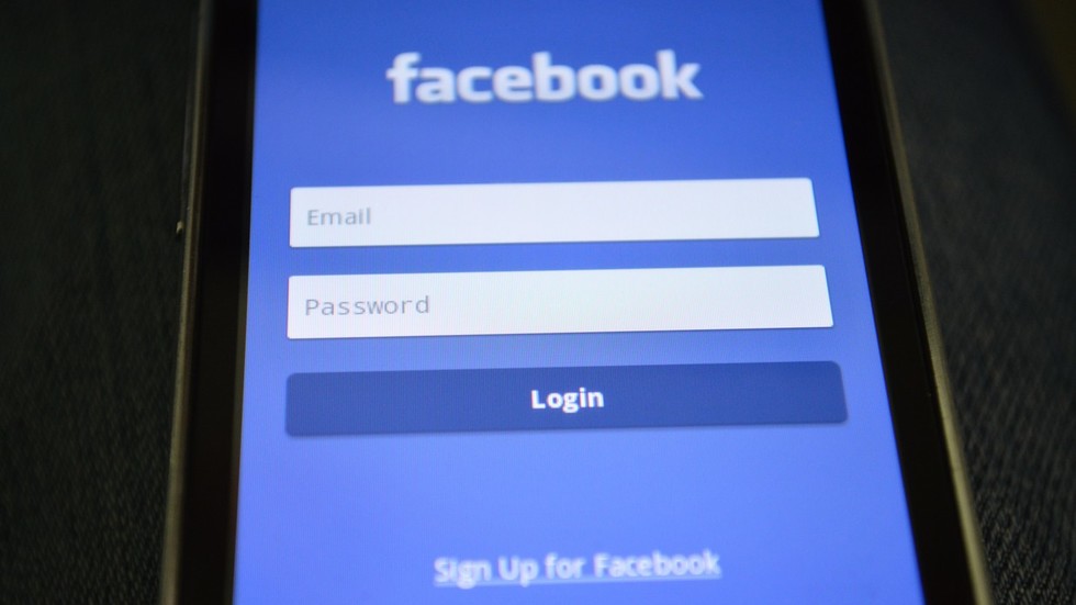 Facebook privacy breach: Hundreds of millions of users’ phone numbers exposed Facebook privacy breach: Hundreds of millions of users’ phone numbers exposed