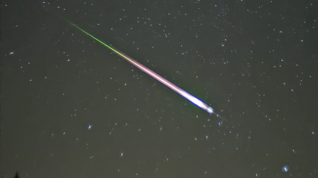 Out with a bang: Fireball turns night to day above northern Canada (VIDEOS)