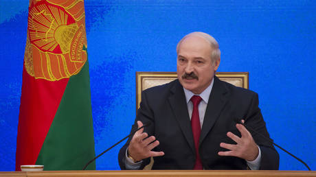 Belarus president calls on intl organizations to form counter-terrorism front