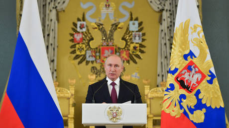‘Pulp fiction’: Kremlin says alleged CIA mole was a minor official with no access to Putin