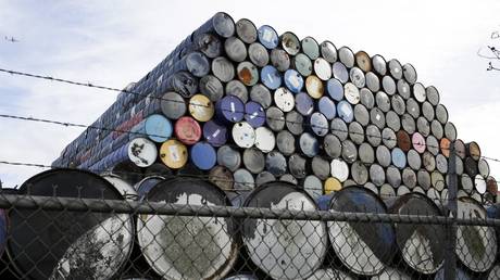 Oil prices falling in wake of report that Saudi output could bounce back in weeks after attack