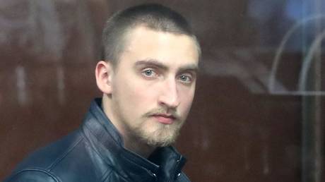 Top Russian public figures demand release of actor jailed for assaulting cop during protest