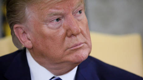 Trump to ‘substantially increase’ sanctions on Iran, amid calls for war