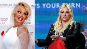 ‘How many innocents has US killed?’ Pam Anderson schools Meghan McCain on Julian Assange