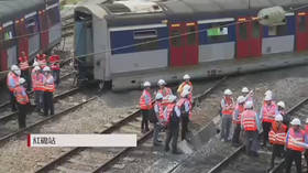 Hong Kong metro train derails during rush hour, disrupting service on 2 lines (PHOTOS, VIDEO)