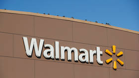 280px x 157px - Naked truth: Woman STRIPS NAKED in Walmart to prove she didn ...