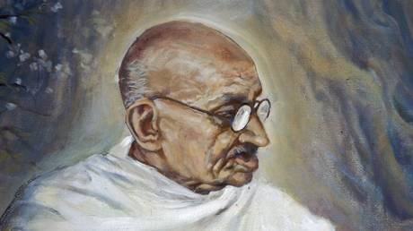 Portrait of the old Mahatma Gandhi, painting, Aga Khan Palace, Pune or Poona, Maharashtra, India, Asia © Global Look Press / Olaf Krüger