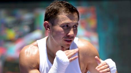 Hitting the mitts: Watch Gennady Golovkin and Sergiy Derevyanchenko in action at the New York open workouts (LIVE)