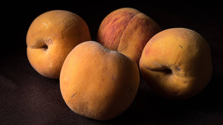 WaPo gets slimed for story about &lsquo;sexy peach emoji&rsquo; joining Trump impeachment frenzy