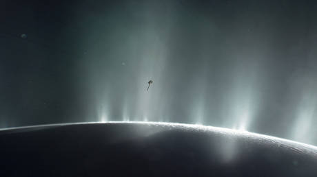 &lsquo;Ideal precursors&rsquo; of LIFE found on Saturn&rsquo;s icy ocean moon, scientists say
