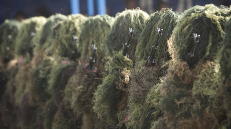 Iran launches surprise military maneuvers near Turkey border &ndash; report