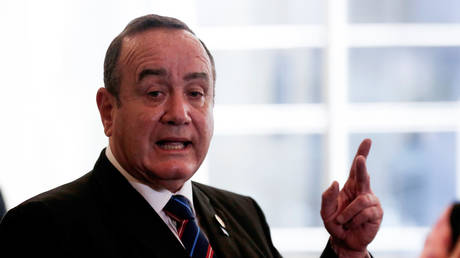 Guatemalan president-elect&rsquo;s visit to Venezuelan opposition leader Guaido aborted, officials &lsquo;escort&rsquo; him back to plane