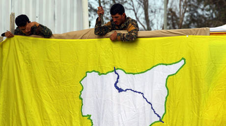 US-backed Kurdish fighters at al-Omar oil field in Deir-ez-Zor, Syria, March 23, 2019