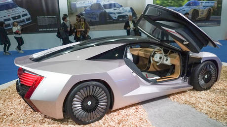 Go green to the extreme! Japan rolls out eco-friendly supercar made from WOOD at Tokyo Motor Show (VIDEO)