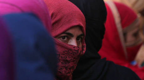 Retired Indian general disgusts audience with calls for mass rape of Muslim women in Kashmir