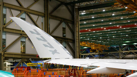 a Boeing 777x under construction © Reuters / Lindsey Wasson