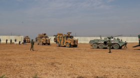 WATCH Russia & Turkey begin joint military patrols in northeastern Syria