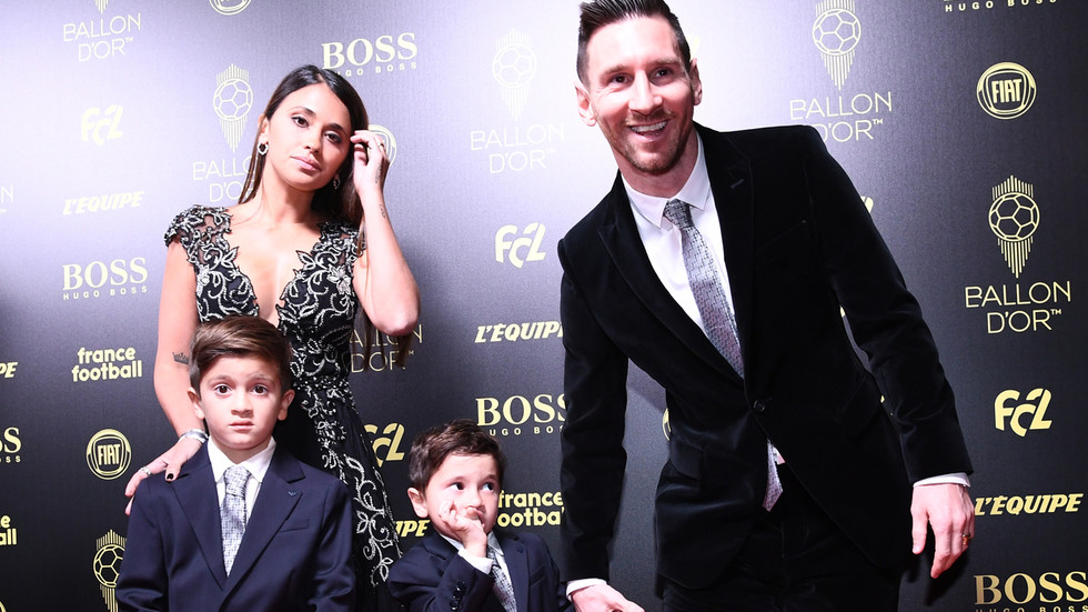 WATCH: Camera captures adorable reaction of Messi's 4yo son Mateo as ...