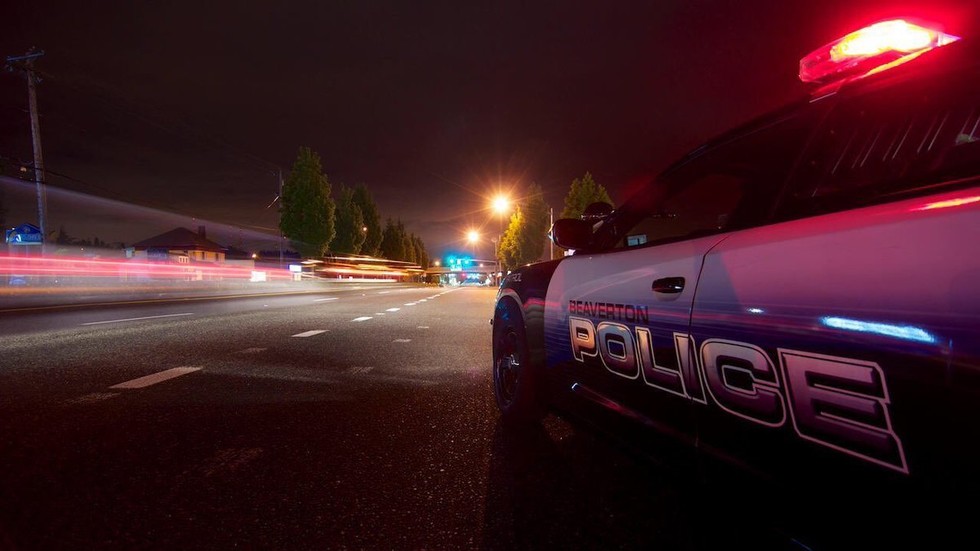 1 Killed In Mass Stabbing In Oregon Shopping Center, Suspect Detained ...