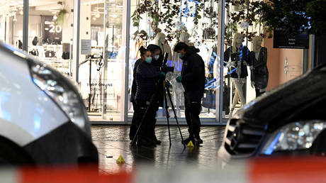 Police find ‘no indication of terrorism’ in the Hague stabbing attack on minors
