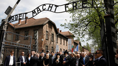 Amazon pulls death-camp-themed Christmas ornaments after complaints from Auschwitz museum