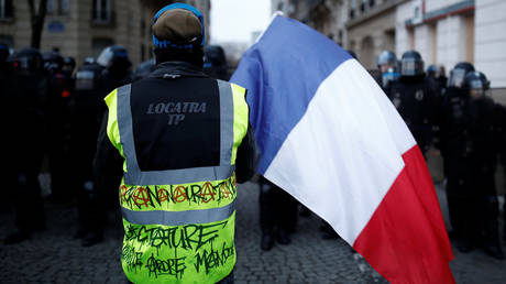 31,000 protesters march in Paris in ongoing strikes against pension reform – Interior Ministry