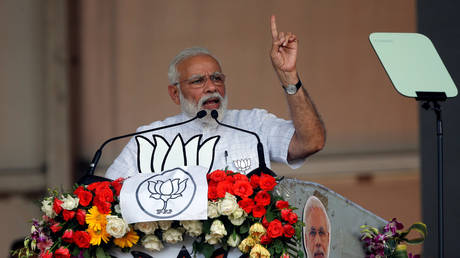 Narendra Modi at an election campaign rally in Kolkata, India on April 3, 2019. © Reuters / Rupak De Chowdhuri