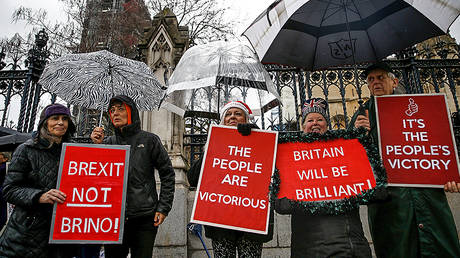 © REUTERS/Henry Nicholls