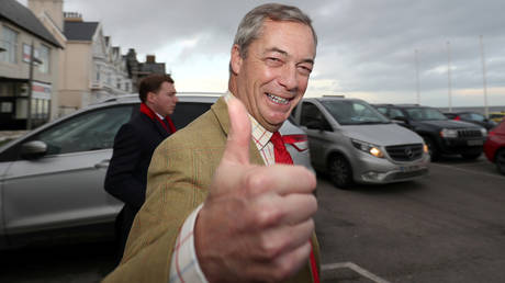 Sir Nigel Farage? Prospect of knighthood for Brexit Party leader provokes joy & horror on Twitter