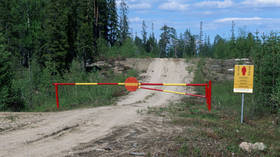 Cheeky conman erects fake Russia-Finland border, tricks illegal migrants into paying him to cross it