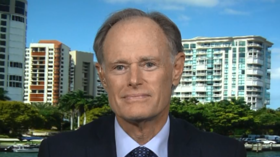Hacking evolution? David Perlmutter, neurologist & bestselling author