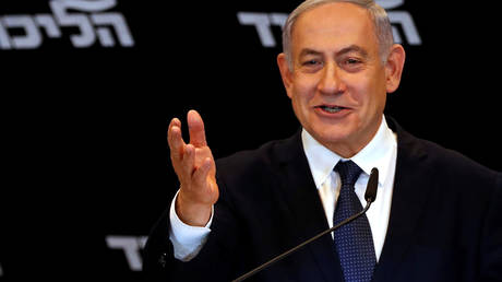 Netanyahu says he&rsquo;ll seek immunity from prosecution in corruption cases
