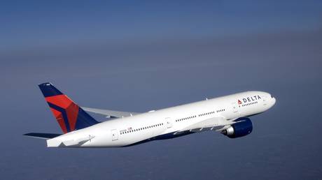 FILE PHOTO: A Boeing 777 © Delta Airlines
