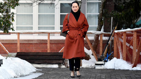 Huawei Chief Financial Officer Meng Wanzhou leaves her home to attend a case management conference in advance of her extradition hearing at BC Supreme Court in Vancouver, British Columbia, Canada, January 17, 2020. © Reuters / Jennifer Gauthier