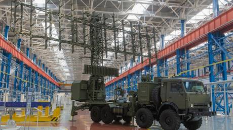 &lsquo;Missile hunters&rsquo;: Russian military to have TWICE AS MANY radars able to spot stealthy hypersonic projectiles in Arctic