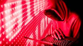 UK media uses Christopher Steele (of all people!) to push new conspiracy theory about Cambridge Analytica & 2020 election hacking