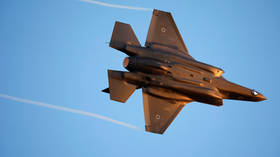 Mission incapable? Pentagon review finds gun on F-35 fighter jet can’t hit targets & 800+ software glitches – report