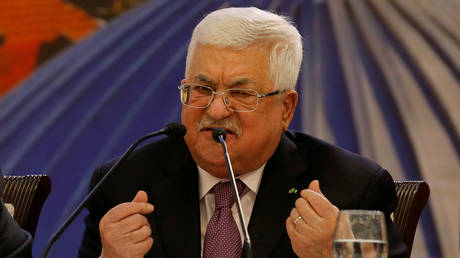 FILE PHOTO. Palestinian President Mahmoud Abbas speaks following the announcement by the Donald Trump 'Deal of the Century'. ©REUTERS / Raneen Sawafta