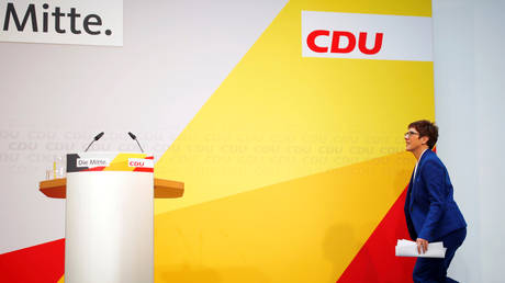 CDU quake: AKK departure sparks predictions of ‘Merkel’s party end’ & calls for German govt reshuffle