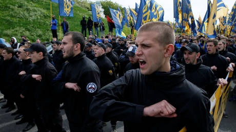 FILE PHOTO: Members of the Ukrainian "Azov" battalion, Kiev, Ukraine, May 20, 2016 © Reuters / Gleb Garanich
