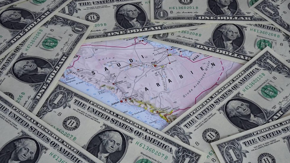 The end of the petrodollar system? (E1514) — RT Keiser Report The end of the petrodollar system? (E1514) — RT Keiser Report