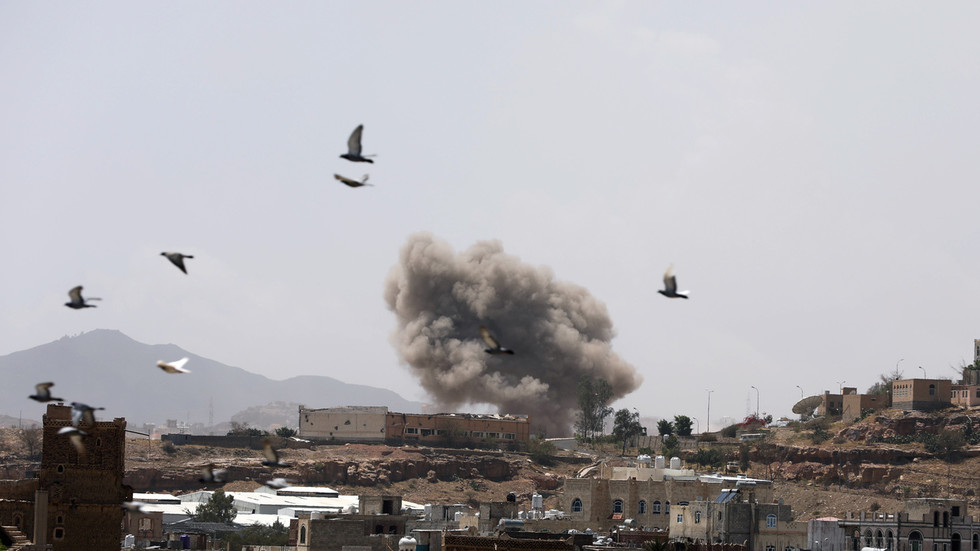 Saudi-led Coalition In Yemen Launches Airstrikes On Houthi-held Capital ...