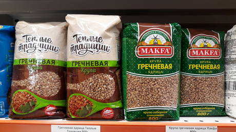 Russians have crisis experience: Only 5% began stockpiling early for fear of coronavirus shortages