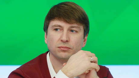 ‘It’s just panic, pharmaceuticals will be the ones cashing in’: Russian Olympic champ skater Yagudin on coronavirus pandemic