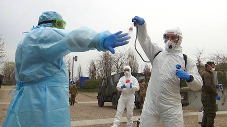 Surveying the virus battlefield: Russian military medics inspect Covid-19 health facilities in Bergamo, Italy (VIDEO)