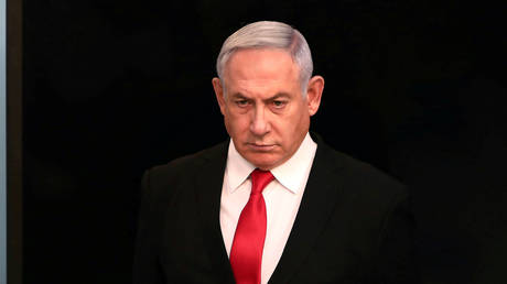 Netanyahu &lsquo;won&rsquo;t go into quarantine&rsquo; despite close aide testing virus-positive